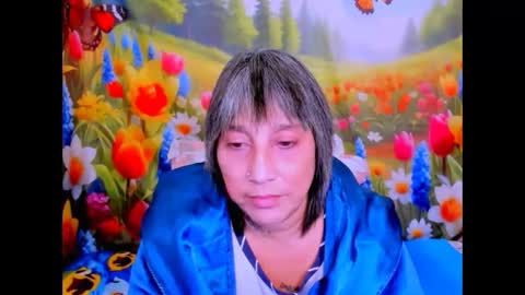 Snapshot of indianroxy27 chatting on April 23, 10:25 am indianroxy27 online show from April 23, 10:25 am