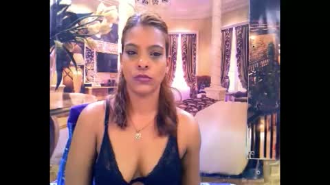 Snapshot of indiansexyass4u2luv chatting on April 10, 10:03 pm indiansexyass4u2luv online show from April 10, 10:03 pm