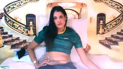 Snapshot of indiansexysmyle chatting on July 16, 6:47 pm Azi online show from July 16, 6:47 pm