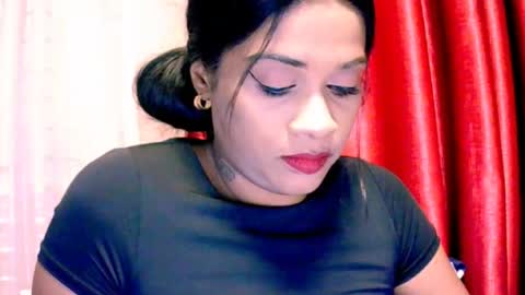 Snapshot of indiansexyy21 chatting on June 28, 10:16 pm indiansexyy21 online show from June 28, 10:16 pm
