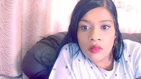 Snapshot of indiansexyy21 chatting on July 25, 8:45 am indiansexyy21 online show from July 25, 8:45 am