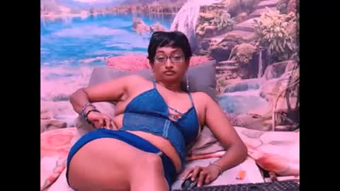 Snapshot of indianspicy69 chatting on January 30, 11:13 pm Shreya online show from January 30, 11:13 pm