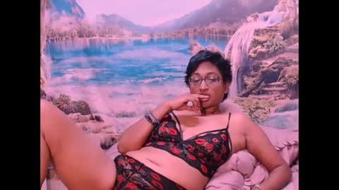 Snapshot of indianspicy69 chatting on February 15, 1:31 am Shreya online show from February 15, 1:31 am