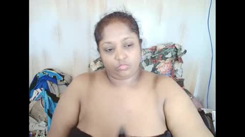 Snapshot of indiantasha chatting on December 31, 10:15 am indiantasha online show from December 31, 10:15 am