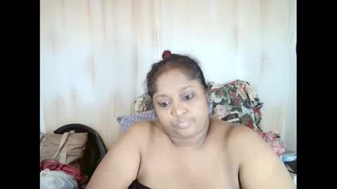 Snapshot of indiantasha chatting on January 25, 6:46 pm indiantasha online show from January 25, 6:46 pm