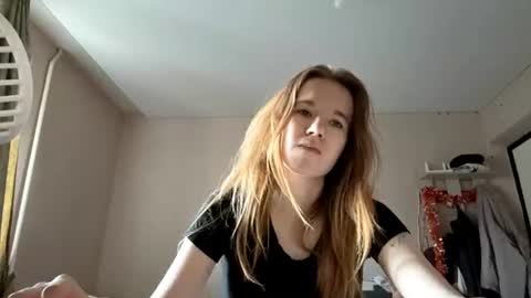 Snapshot of inespacheco chatting on July 12, 1:02 pm Sofia online show from July 12, 1:02 pm
