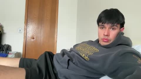 Lucas online show from February 8, 6:44 pm