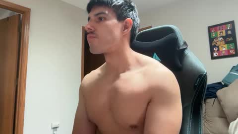 Lucas online show from September 22, 5:37 pm