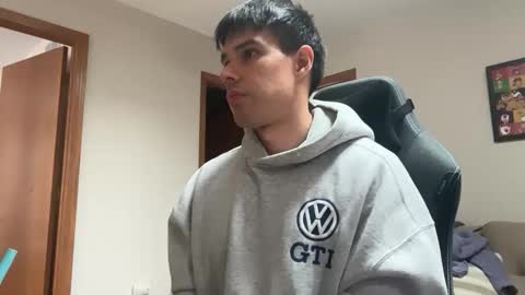 Lucas online show from March 17, 6:22 pm