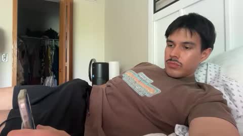 Snapshot of infamouslucas chatting on May 23, 8:02 pm Lucas online show from May 23, 8:02 pm