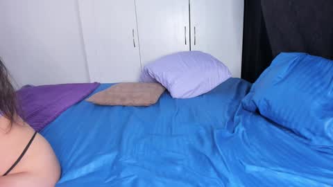 Samantha and chris online show from February 18, 3:10 am