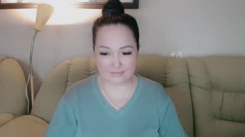 Snapshot of infinity_loveliness chatting on February 3, 8:30 am Infinity online show from February 3, 8:30 am