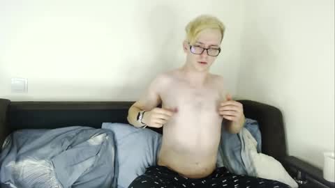 Snapshot of infinity_of_love chatting on November 21, 6:06 pm Jeremy online show from November 21, 6:06 pm