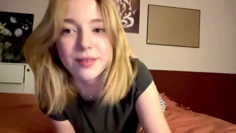 Snapshot of infinitysoul_ chatting on January 1, 8:15 pm Alexa.. Inst Fansly infinitysoul online show from January 1, 8:15 pm