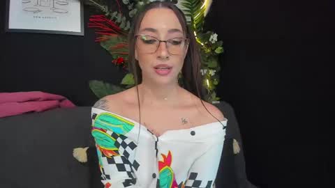 Snapshot of ingadn chatting on February 24, 12:48 pm IngAdn online show from February 24, 12:48 pm