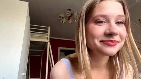 Snapshot of ingezeitler chatting on June 16, 7:44 am Marry online show from June 16, 7:44 am