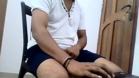 Inglorious Hairy Uncut online show from July 9, 6:01 pm