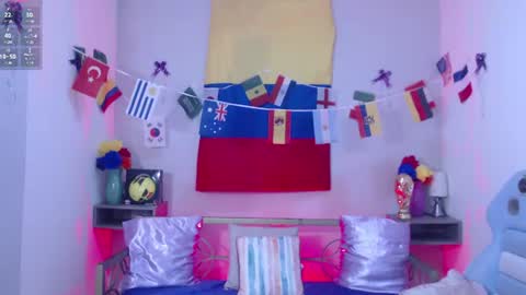 Snapshot of ingrid03_taffur chatting on June 23, 6:28 pm ingrid03_taffur online show from June 23, 6:28 pm