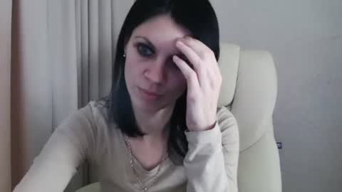 Snapshot of injaathome chatting on February 13, 6:27 pm InjaAtHome online show from February 13, 6:27 pm