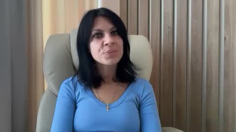 Snapshot of injaathome chatting on September 10, 5:51 am InjaAtHome online show from September 10, 5:51 am