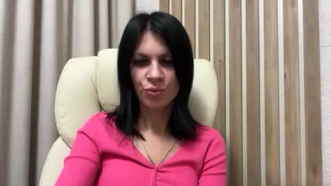 Snapshot of injaathome chatting on October 14, 6:31 pm InjaAtHome online show from October 14, 6:31 pm