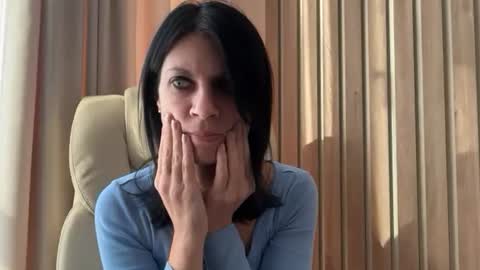 Snapshot of injaathome chatting on October 21, 1:34 pm InjaAtHome online show from October 21, 1:34 pm