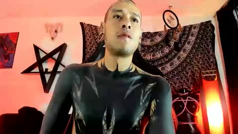 Dani  online show from November 19, 9:15 pm