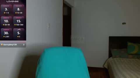 Snapshot of inked_val chatting on February 20, 2:08 am Valerie online show from February 20, 2:08 am