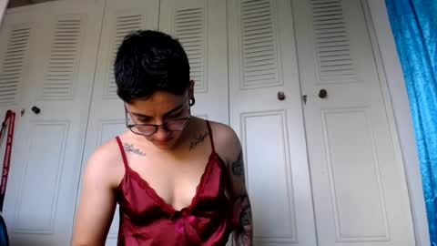 Snapshot of inkedgoddess58 chatting on July 10, 9:17 pm lyan onlyfans n linda online show from July 10, 9:17 pm