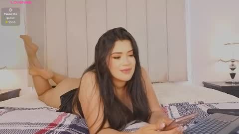 innavolkova online show from June 26, 1:37 pm