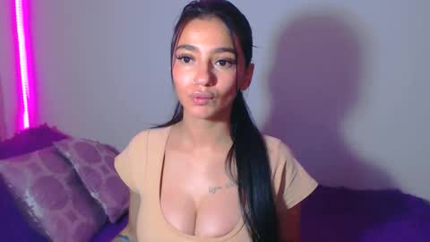 Abril online show from May 6, 12:30 am