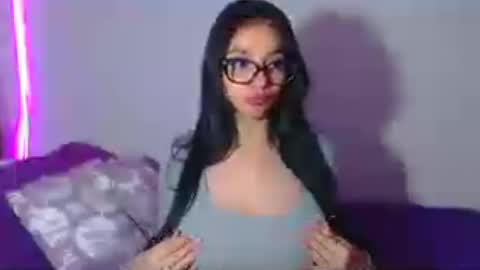 Abril online show from July 1, 2:57 am