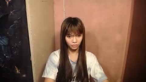Snapshot of innocent_lover_ziaxx chatting on May 15, 3:35 am your zia online show from May 15, 3:35 am
