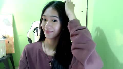 Reign online show from November 17, 6:24 pm