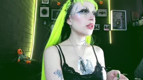   SANIA  online show from December 9, 4:26 pm