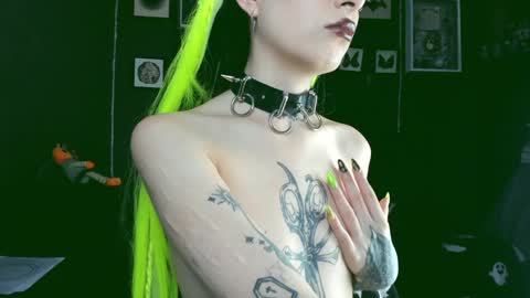   SANIA  online show from February 7, 10:20 pm