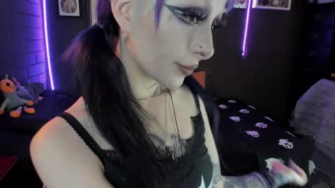   SANIA  online show from September 18, 4:31 pm