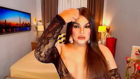 Snapshot of insatiablesexqueen chatting on October 1, 9:48 am tasha online show from October 1, 9:48 am