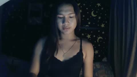 Snapshot of insulting_whoreifica chatting on January 20, 8:30 am MAXINE online show from January 20, 8:30 am