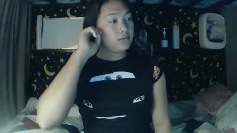 Snapshot of insulting_whoreifica chatting on April 12, 3:00 am MAXINE online show from April 12, 3:00 am