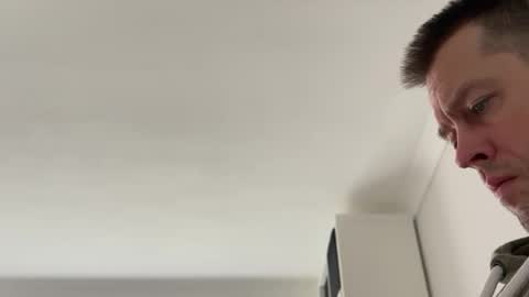 Snapshot of interestedhun chatting on January 13, 10:14 am InterestedHun online show from January 13, 10:14 am