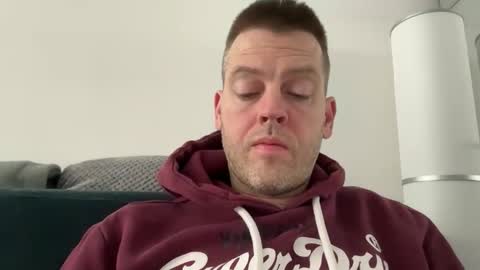 Snapshot of interestedhun chatting on October 4, 9:40 am InterestedHun online show from October 4, 9:40 am