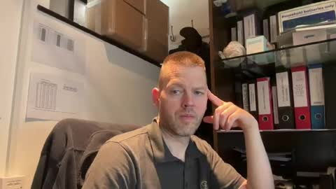 InterestedHun online show from June 28, 8:09 am