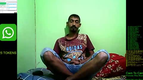 Snapshot of interne8famous chatting on December 7, 10:12 am interne8famous online show from December 7, 10:12 am