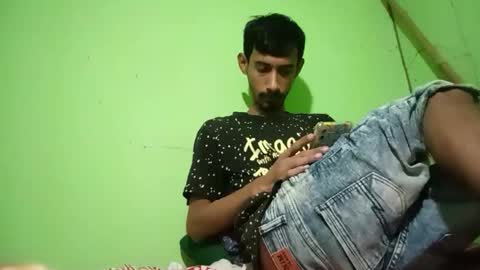 Snapshot of interne8famous chatting on October 5, 11:41 am interne8famous online show from October 5, 11:41 am