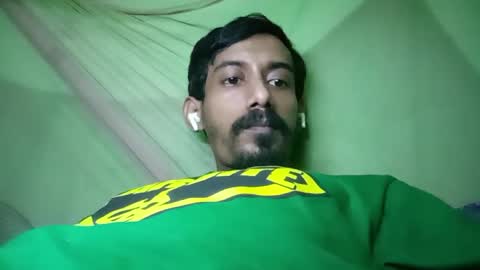 Snapshot of interne8famous chatting on October 31, 12:17 pm interne8famous online show from October 31, 12:17 pm