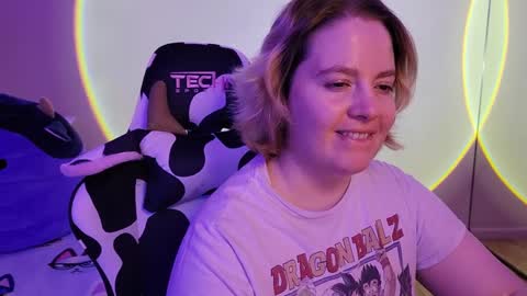 Faye online show from February 21, 5:46 am