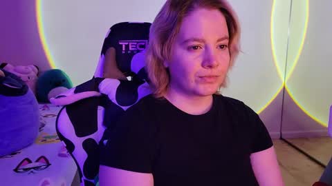 Faye online show from February 24, 6:27 am