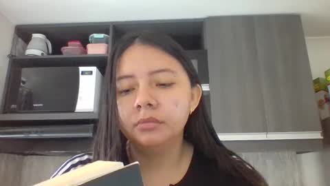 Iris 3 online show from September 12, 2:28 pm