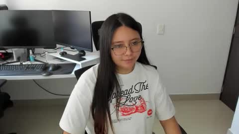 Iris 3 online show from January 17, 6:00 pm